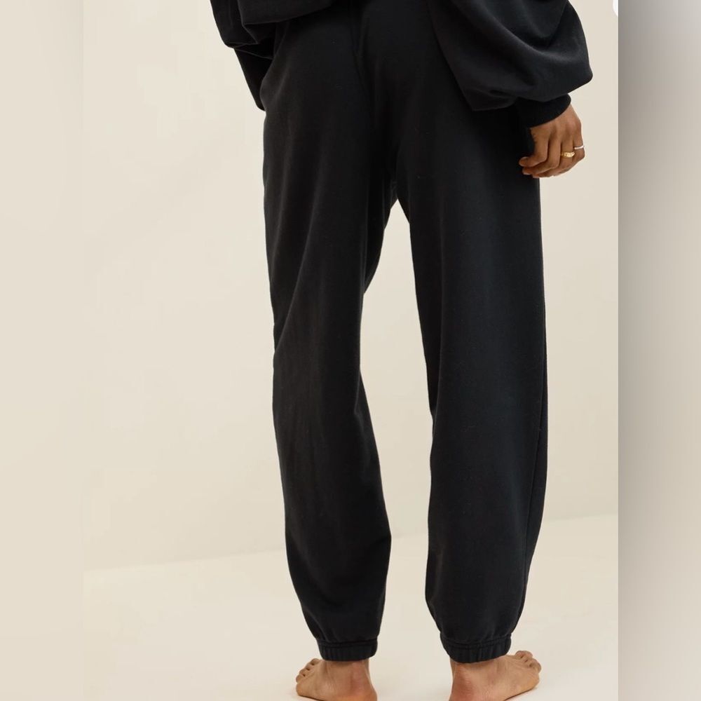 aerie True Black Jet Setter Matching Hoodie Jogger Sweat Set - Picture 5 of 16